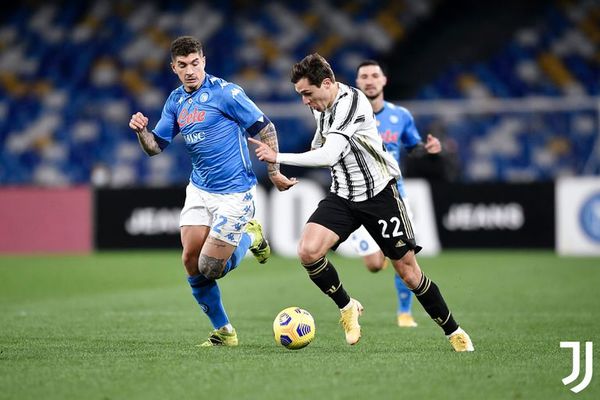 El Juventus-Napoli se jugará el 17 de marzo - Fútbol - ABC Color