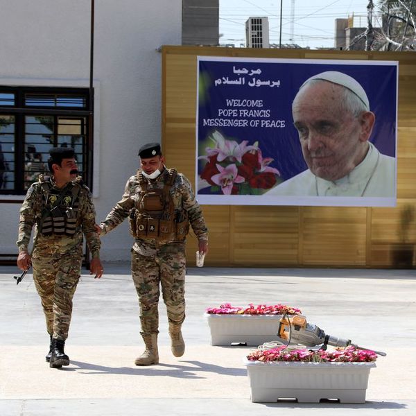 Papa Francisco mantiene su viaje a Irak pese a ataque con cohetes - Mundo - ABC Color