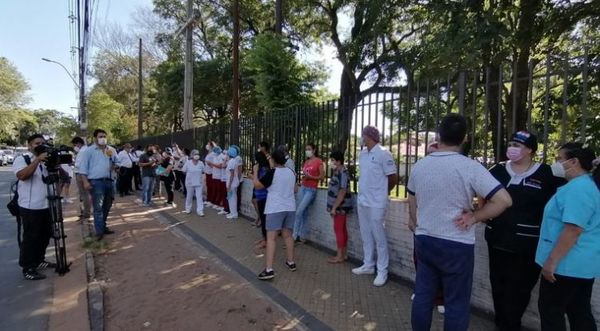 Enfermeras hacen desesperado pedido de medicamentos a Salud