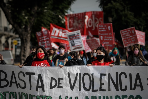 Organizaciones argentinas piden emergencia nacional por violencia de género - MarketData