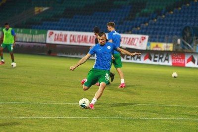 ¡Al ángulo! El golazo de Braian Samudio en la Superliga de Turquía