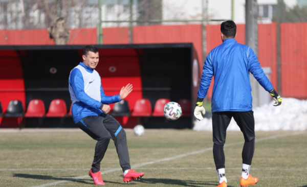 Diario HOY | Samudio anota pero su equipo vuelve a perder