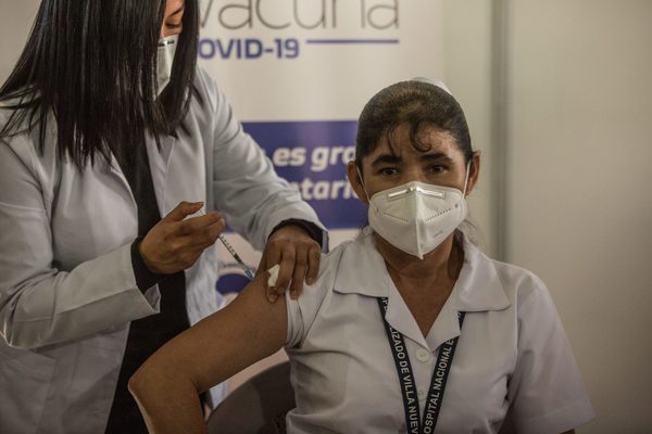 Guatemala registra 176.250 casos confirmados de la covid-19 en casi un año - MarketData