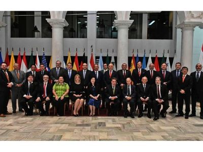 Cuatro embajadores más completarán 6 años en el exterior