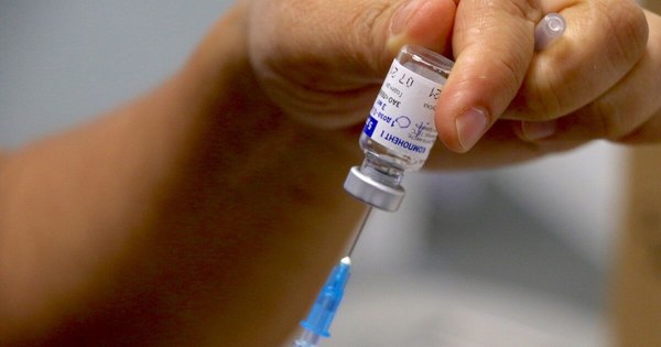 La Nación / Instarán a que binacionales gestionen vacunas anticovid