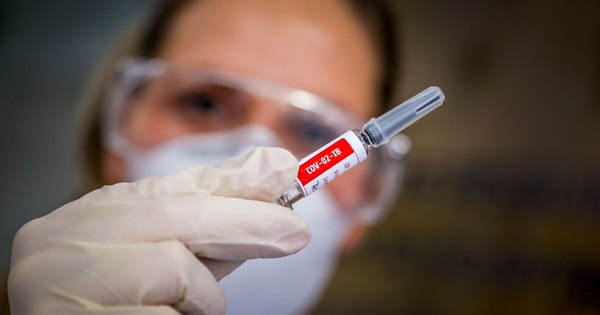 La Nación / Cifarma y Salud tienen hoy reunión clave para avanzar en compra de vacunas