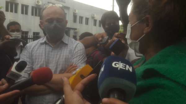 Viceministro fue encarado en el Ineram: “Hacele caso a la gente, quedate acá y ve el día a día”