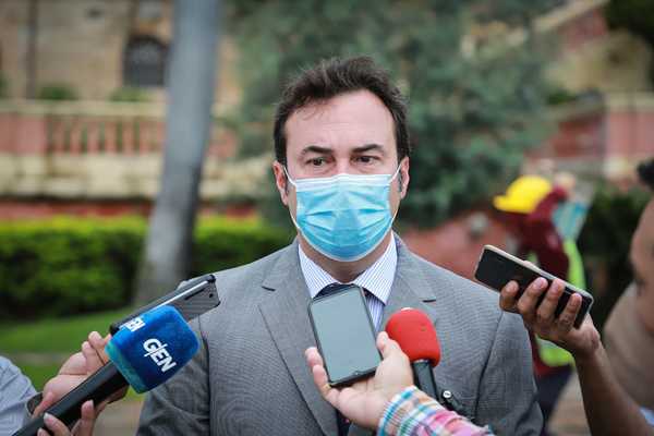 Autoridades del IPS no apañarán hechos de corrupción y presentan denuncia por robo de medicamentos ante Fiscalía | .::Agencia IP::.