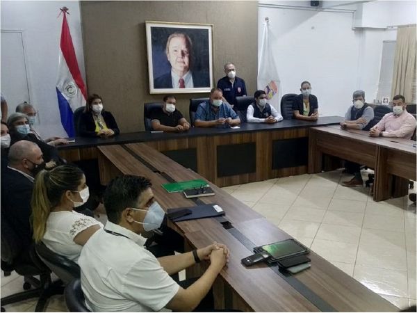Autoridades esteñas piden suspender clases y restringir horario