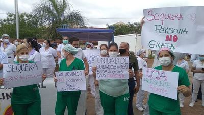 Personal de Clínicas repudia a autoridades sanitarias por minimizar crisis - Nacionales - ABC Color