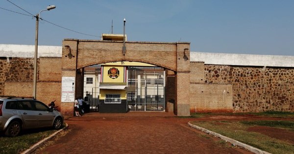 La Nación / Cierran Penitenciaría de PJC por intento de fuga masiva