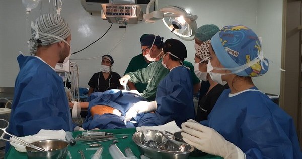La Nación / Suspenden cirugías programadas para destinar sedantes y camas a pacientes COVID