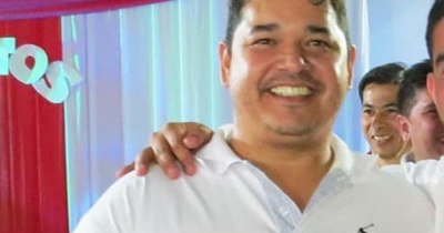 La Nación / Carta abierta a Mario Abdo: “Si el sistema de salud estaba en condiciones, mis padres no iban a morir”
