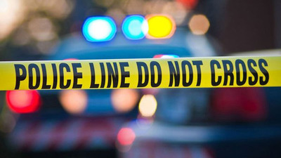 Así fue el momento en que un conductor atropelló a un hombre y se dio a la fuga (VIDEO)