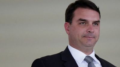 Polémica en Brasil tras la compra de una mansión de un millón de dólares por el hijo de Bolsonaro