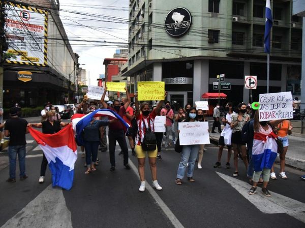 El gasoil no sube, pero igual sigue discusión por pasaje