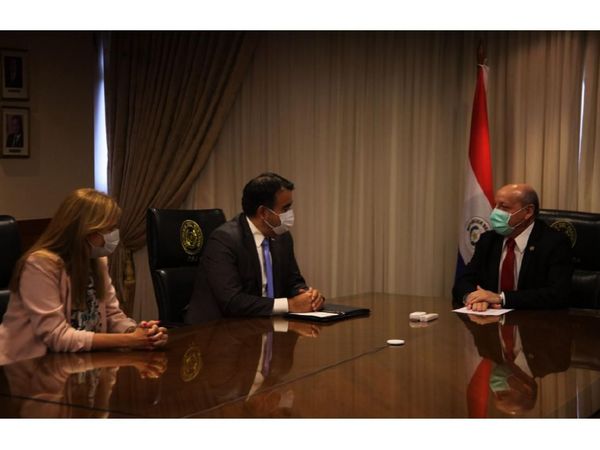 Acuerdan mesa para dinamizar inversiones en rubro inmobiliario