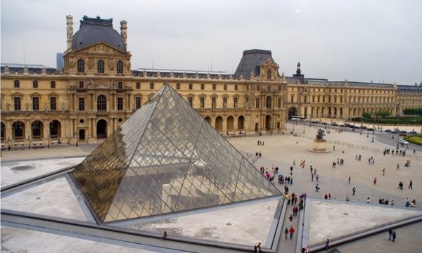 El Louvre recobra dos piezas robadas