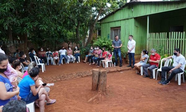 Wiens con variadas reuniones acompañando a precandidatos a concejales