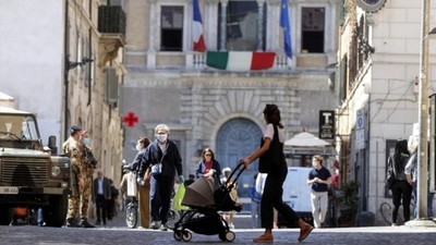 Italia postergó para el otoño sus elecciones locales por el aumento de casos | .::Agencia IP::.