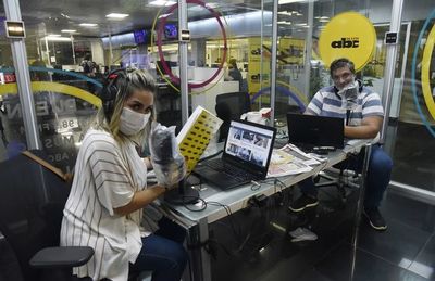 ABC FM cumple dos años al aire - Espectáculos - ABC Color