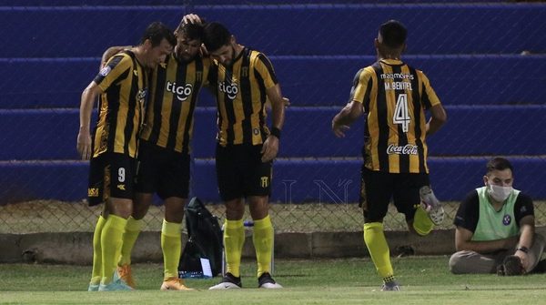 Los dos jugadores de Guaraní que integran el equipo de la semana en la Libertadores