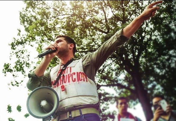 Viveros alienta a los paraguayos a luchar por sus derechos