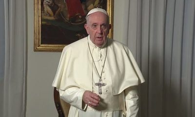 El papa Francisco inicia histórica visita a Irak