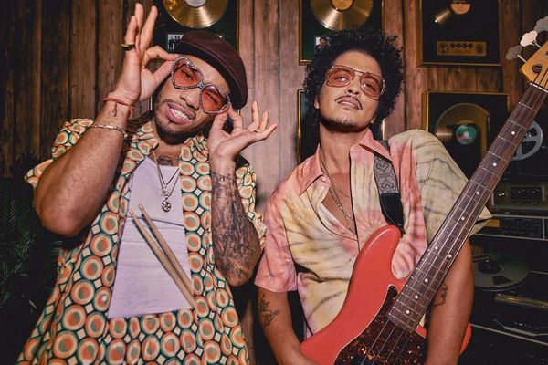 Bruno Mars lanza el primer tema de su disco con Anderson Paak - Música - ABC Color