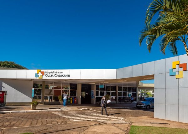 Hospital de Itaipú en FOZ habilita más 10 camas de UTI para pacientes de COVID19 y CDE NADA