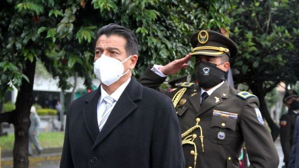 Renuncia el ministro de Gobierno de Ecuador