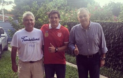 Fidencio Oviedo es refuerzo del 3 de Febrero de la Intermedia