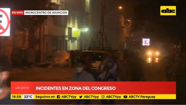 Incidentes en zona del Congreso - ABC Noticias - ABC Color