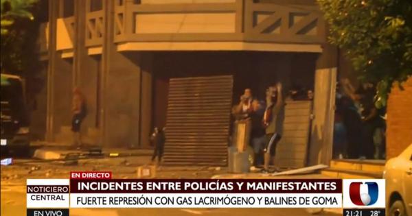 Continúan los incidentes, destrozos y reportan heridos en microcentro de Asunción