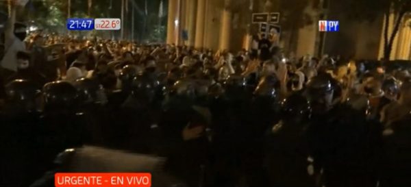 Incidentada marcha en Asunción | Noticias Paraguay