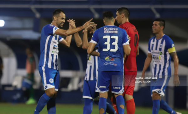 Diario HOY | 12 de Octubre gana por primera vez en el torneo