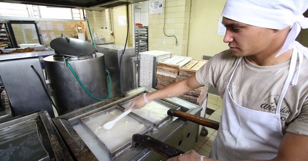 La Nación / Tradicional firma de pastas y bocaditos es Marca País