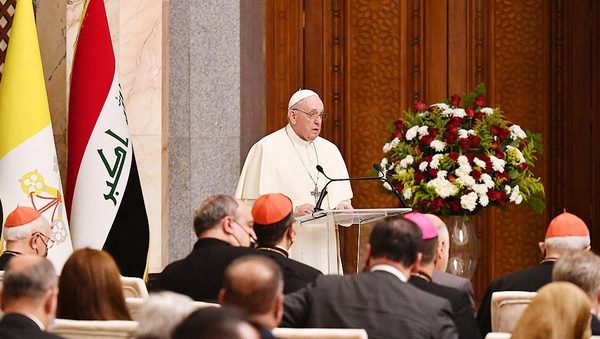 El papa Francisco mantuvo un encuentro con los jóvenes en Irak