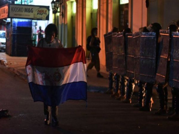 Lamentan represión de la Policía y tildan a Marito de stronista