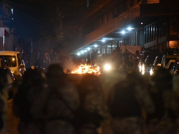 Giuzzio dice que "alquilados" iniciaron disturbios en manifestación pacífica