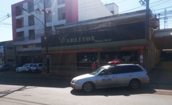 Mujer fallece dentro de conocido restaurante esteño