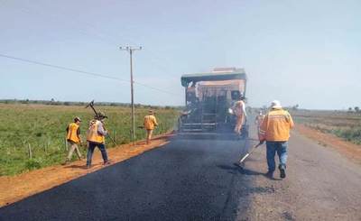 Nuevo asfaltado en Guairá se encuentra en su fase final | .::Agencia IP::.