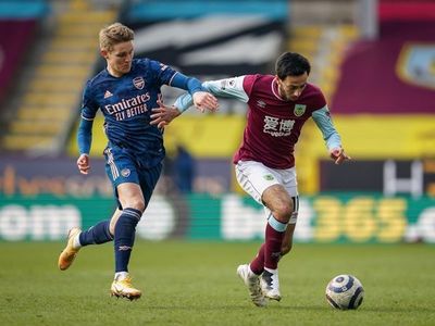 Arsenal se atasca en Burnley