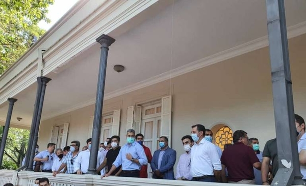 Diario HOY | Tras reunirse con Abdo, seccionaleros ratifican "marcha por la paz" a favor del Gobierno