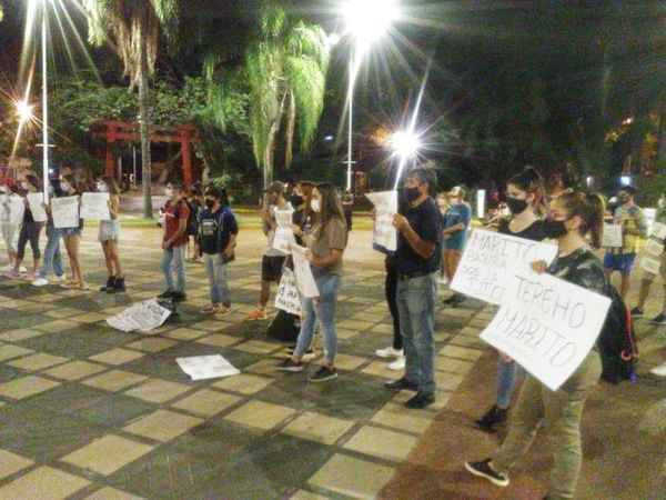 Jóvenes se movilizan también en Encarnación - Nacionales - ABC Color