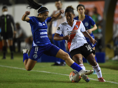 Sol de América empata con River Plate en la Libertadores Femenina