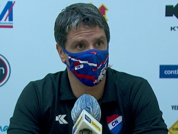 Conferencia de prensa de Rodrigo López