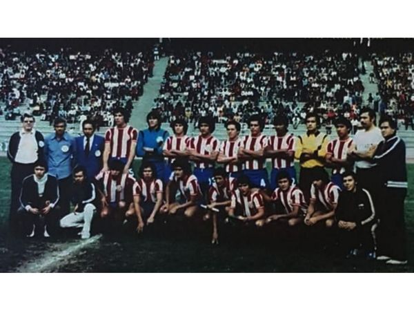 Campeones son homenajeados