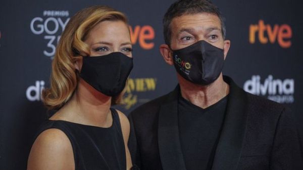 Los Premios Goya honran a víctimas de la pandemia
