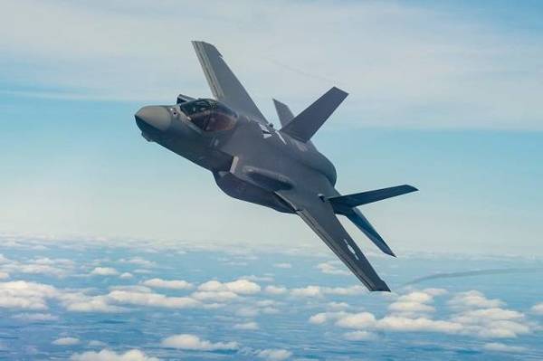 El jefe de los Servicios Armados de la Cámara de EE.UU. pide no despilfarrar más en el F-35 | Ñanduti
